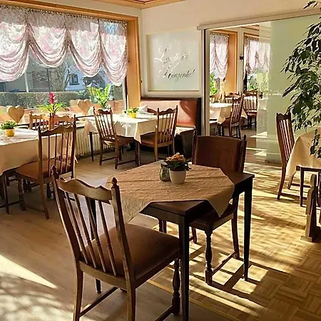 Hotel Kunzental 3*